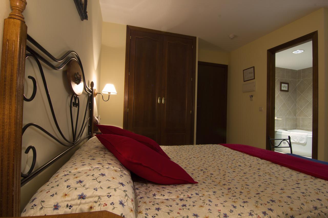 Hotel Mayno 帕斯特拉纳 外观 照片