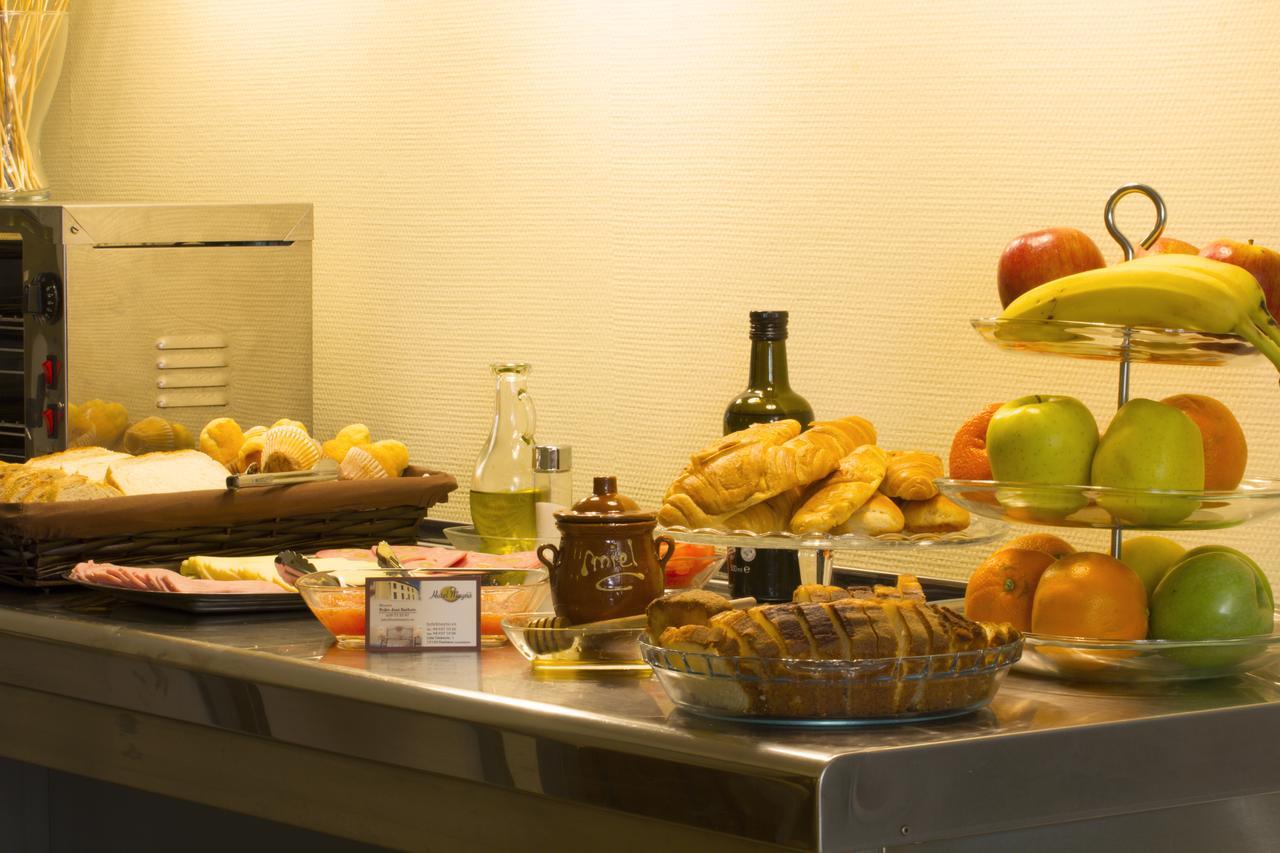 Hotel Mayno 帕斯特拉纳 外观 照片